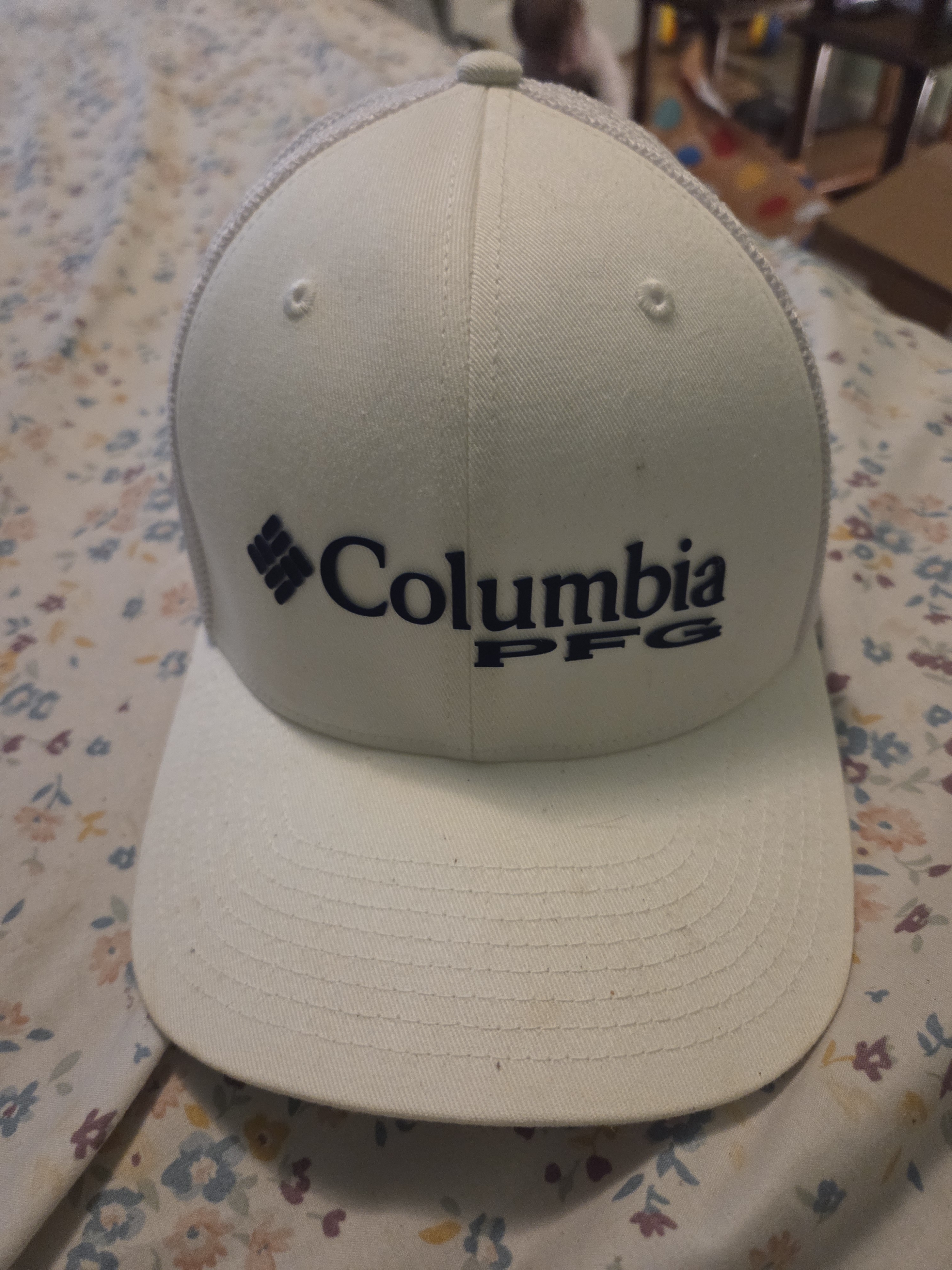 Columbia Pfg White Logo Baseball Cap